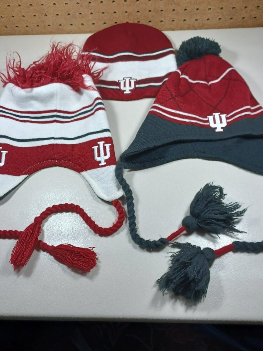 Top of the World womens Indiana Hoosiers ear flap lined beanie lot (3)